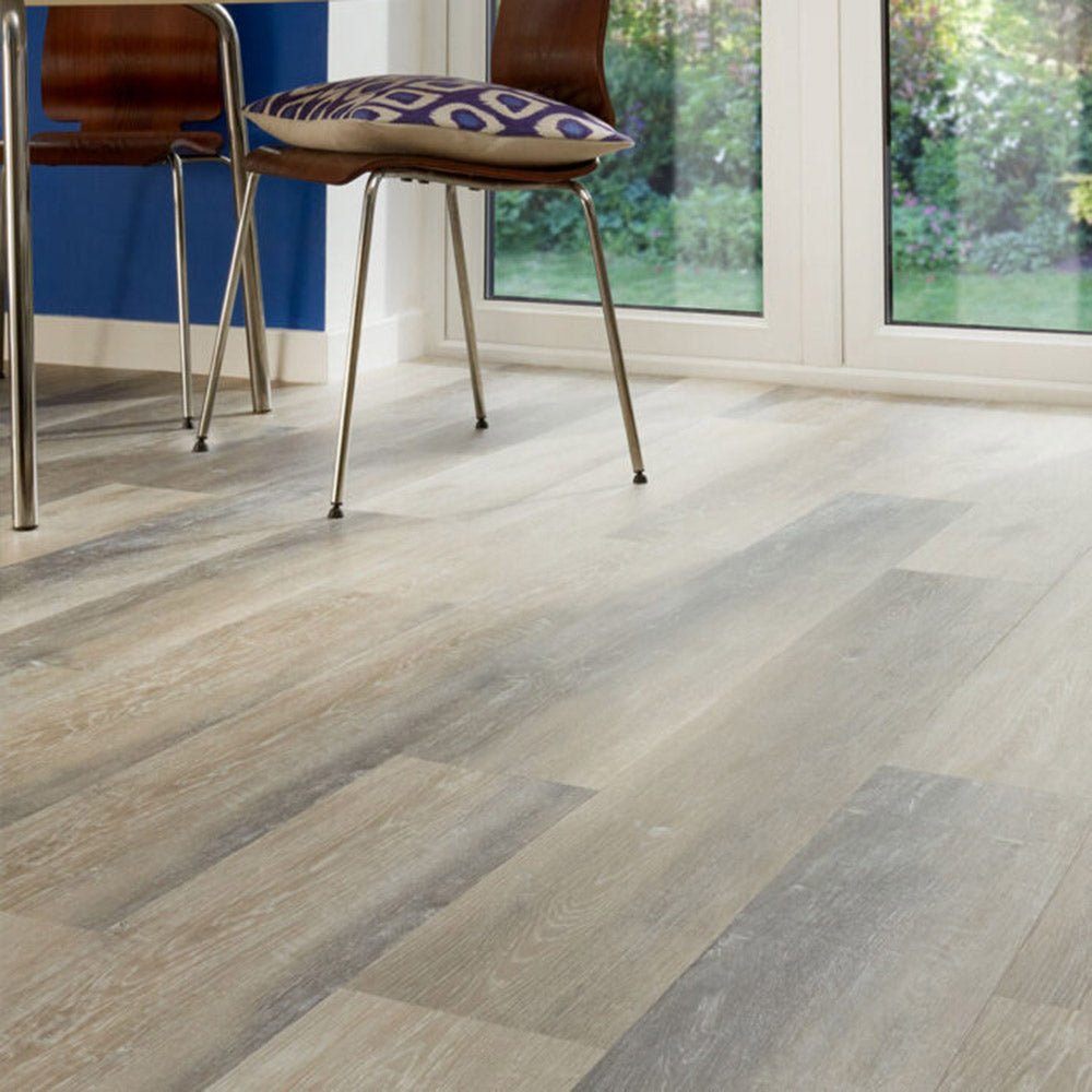 SPC Flooring vs LVT Flooring: What’s the Difference, and Which Is Better?