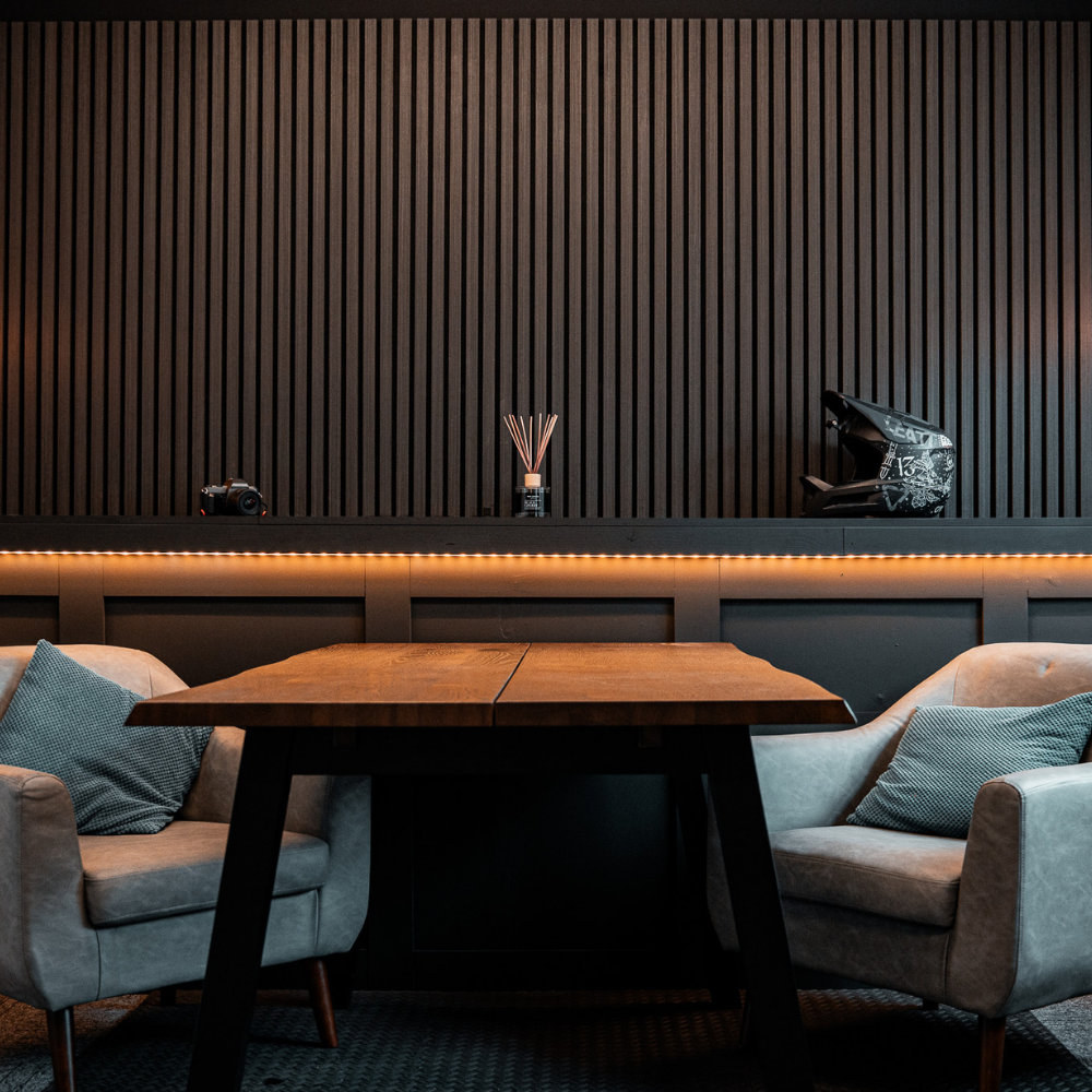 A Renter's Guide to Stylish, Damage-Free Wall Panels