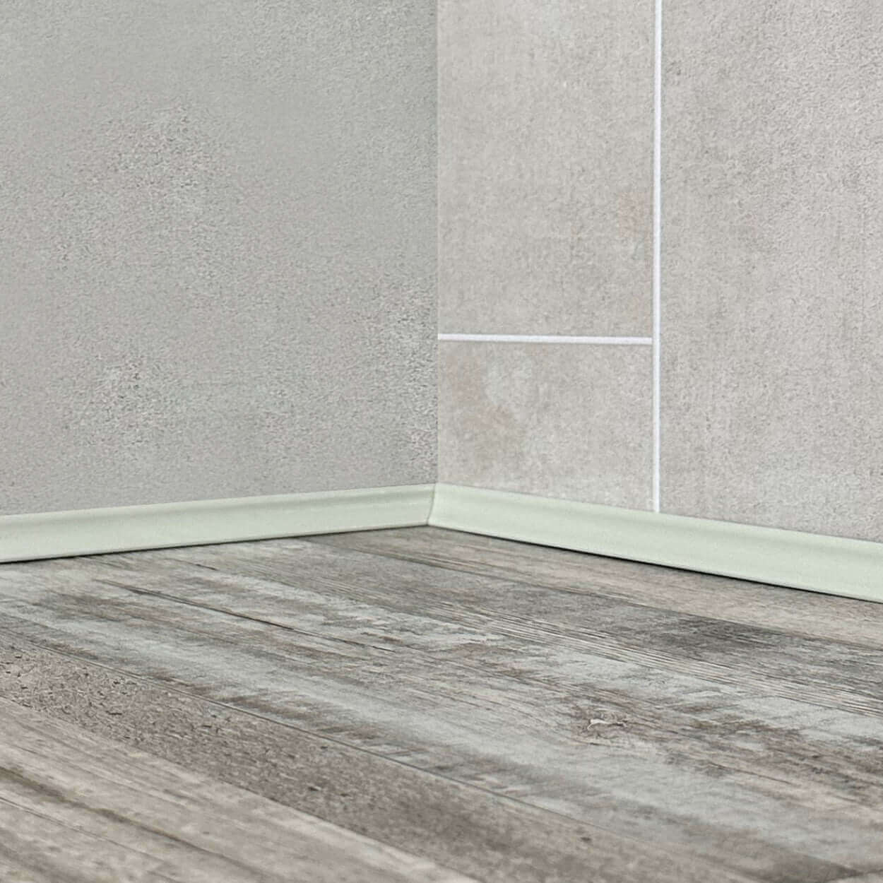 18mm Grey Scotia Flooring Trim – Classic