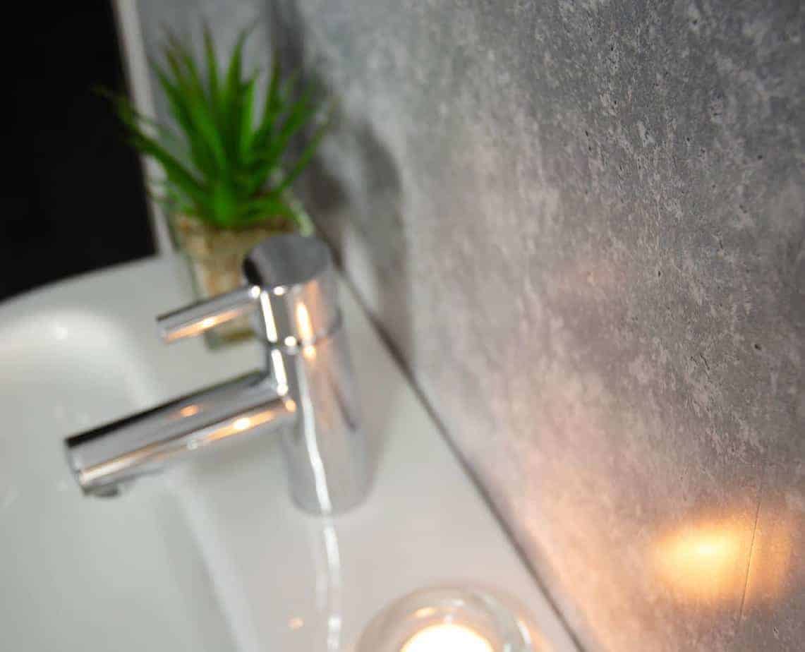 1M x 2.4M 10mm Light Concrete Shower Panel – Standard Size