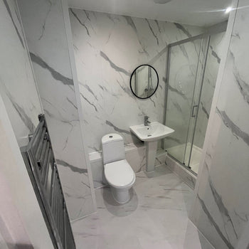 How to Brighten a Bathroom With No Windows