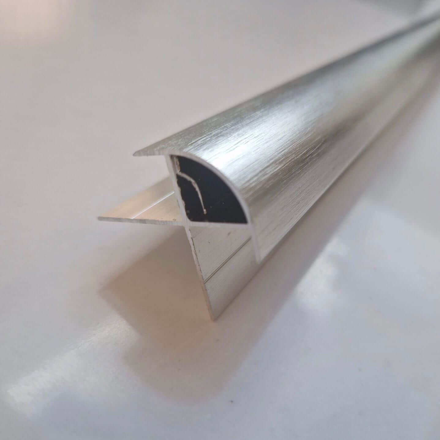 10mm Brushed Silver Aluminium External Corner Trim