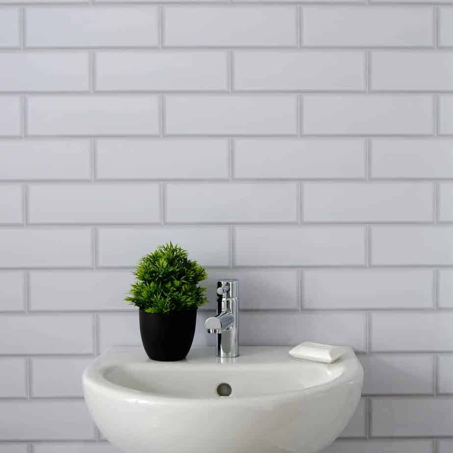 10mm London Tile Gloss Shower Panel – 1M x 2.4M Design